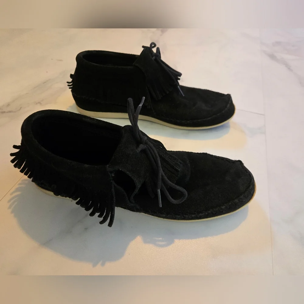 Minnetonka Black Venice Suede Fringe Ankle Boot Moccasin Size 9 - Picture 7 of 8